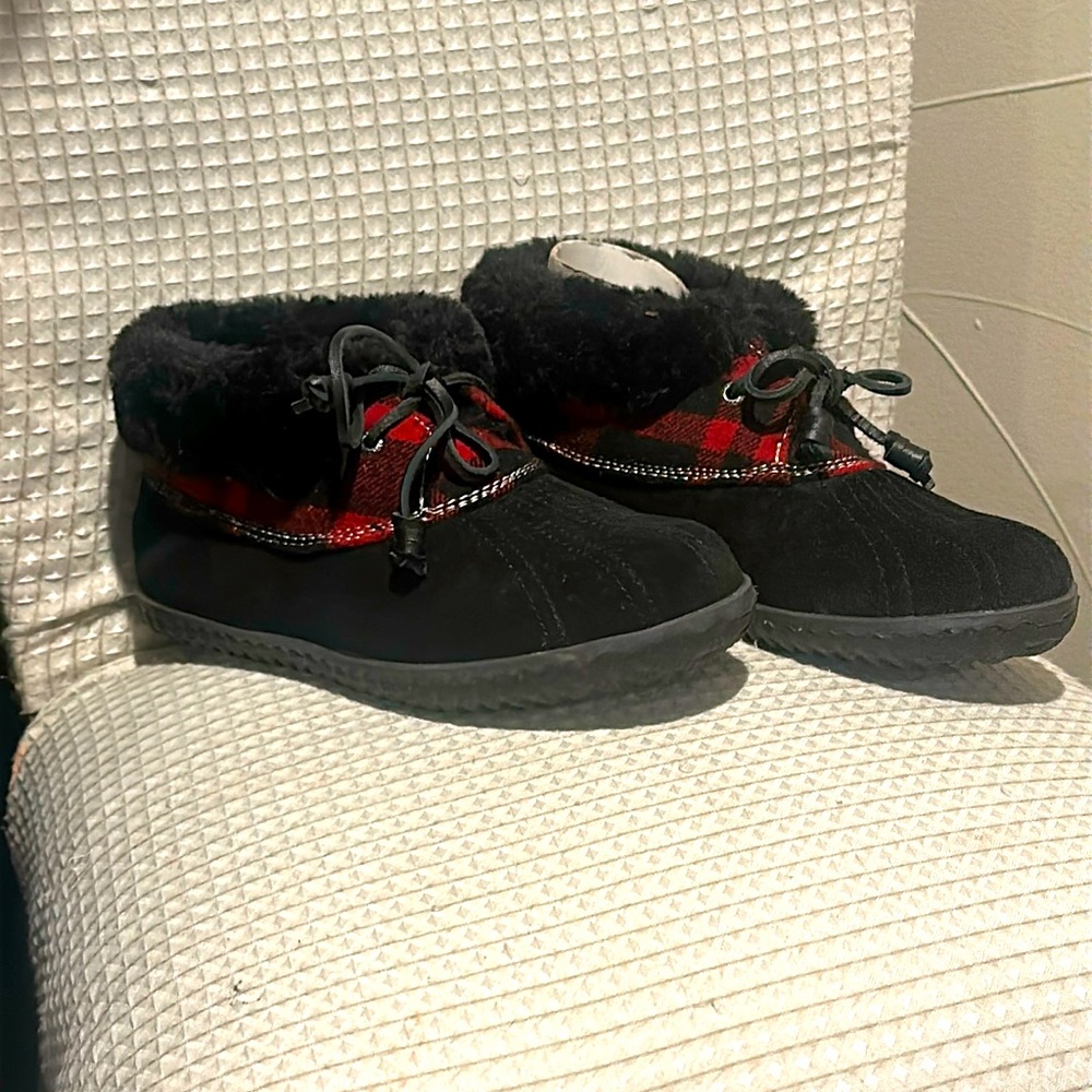 Sperry Top-SiderFaux Fur Lined DuckBoot size 7 for Women